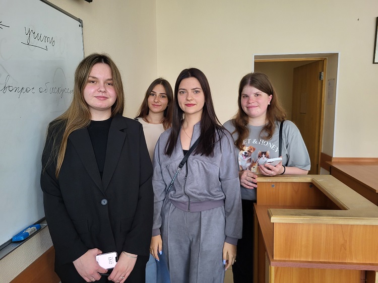 «Университетские среды» стартовали на факультете