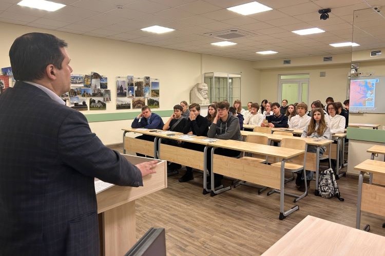 «АрхиВстреча»: школьники узнали секреты профессии и прикоснулись к истории Белгородчины