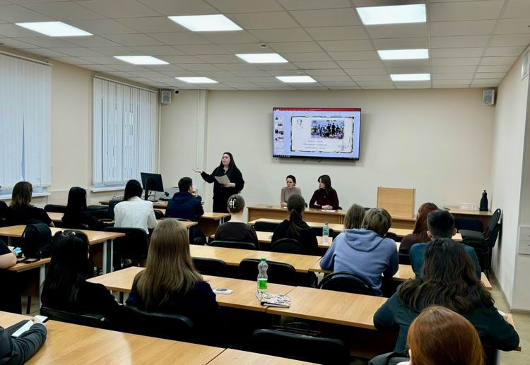 За гранью учебника: студенты разобрались в тонкостях современного русского языка 