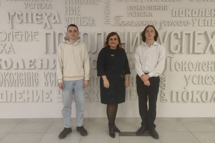 И снова в гости к школьникам!